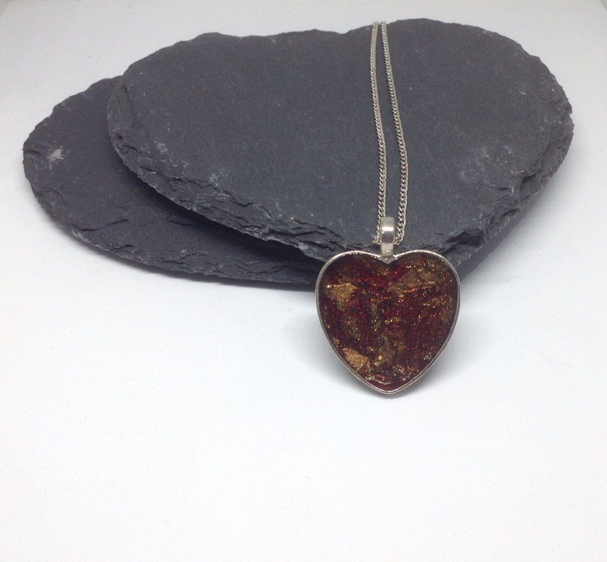 ArtisanJByViv's tweet image. Purple and Gold Pendant, Resin Heart Pendant, Purple Resin Necklace, Unique Best Friend Necklace, Gift From Son, Jewellery Under 15 tuppu.net/8349b8e #Etsy #BeadsofCreation #BlackDressJewelry