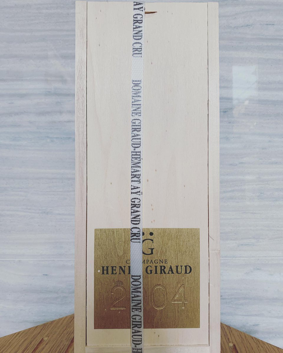 Evercohol's tweet image. RP100 pts, 2004 Ay Grand Cru Argonne Cuvée collection @champagnehenrigiraud offers a very clear n discreet yet complex "Burgundian" bouquet w/ elegant flavors yellow fleshed fruits. Last bottle in #hongkong. Whatsapp 56007571 or: evercohol.com/en/products/he…