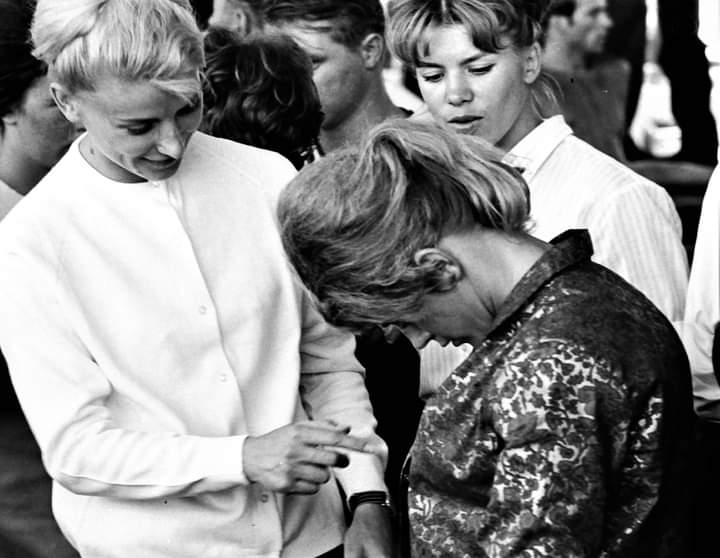 Polina Astakhova pointing at Doris Fuchs- probably Polina was saying, "look over there!"- that Larisa Latynina reaction tho- this was from the 1965 Gymnestrada (sp?) in Vienna