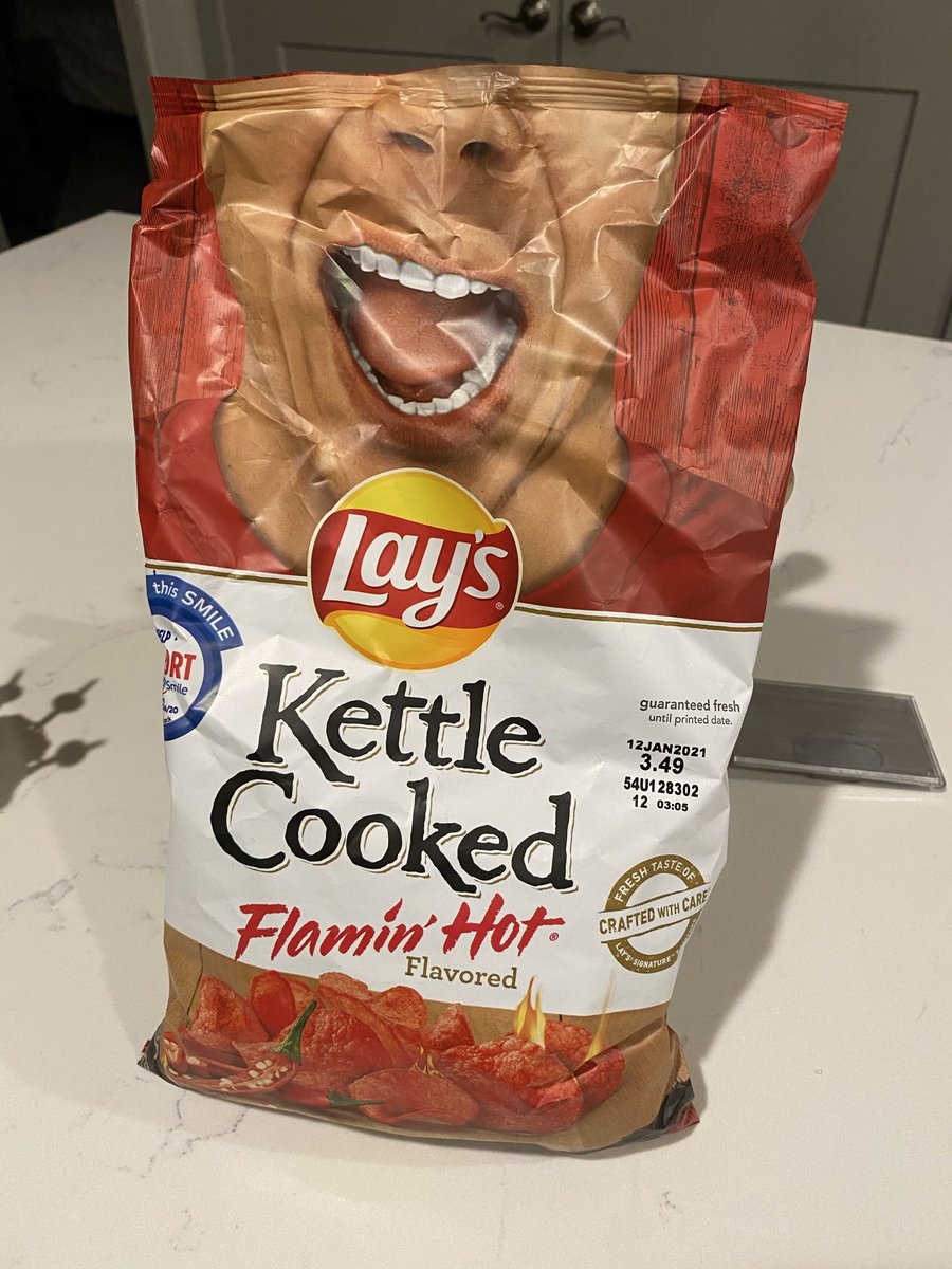 LayneNoel's tweet photo. @prairieales This is the best flamin hot product. I refuse to debate. https://t.co/AalA68REqm