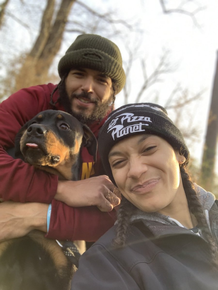 _bcozy's tweet image. Might as well drop it here , Monday with my babies 🖤