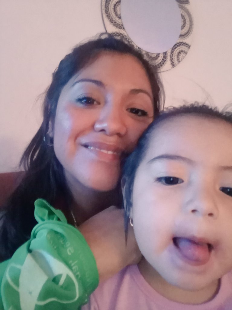gabydelucia's tweet photo. Cómo , cuándo y con quién maternar lo decidimos nosotras !!!
Niñas , NO madres .
Por ellas ,por las que vendrán y por todas !
#VaSerLey #AbortoLegalySeguroYa
#AbortoLegal2020
Martu y Mamá 💚
Día histórico vivimos juntas hija ! https://t.co/XX1f5rFADz