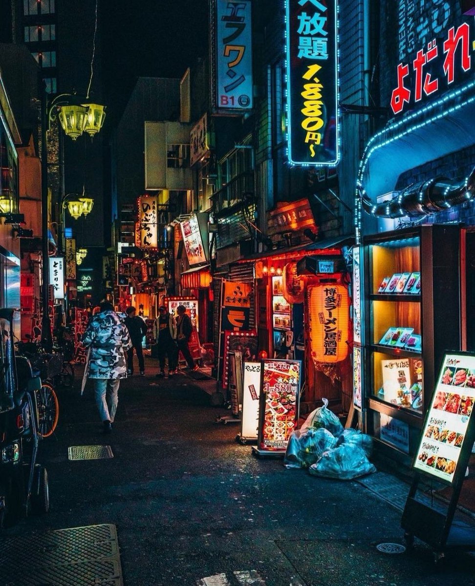 It's quite hard to justify why a suburban residential street is made better off without light commerce like cafes, barbers, restaurants, grocers, and perhaps even things like an architect's office. Auckland should end segregation of light commerce and residential.