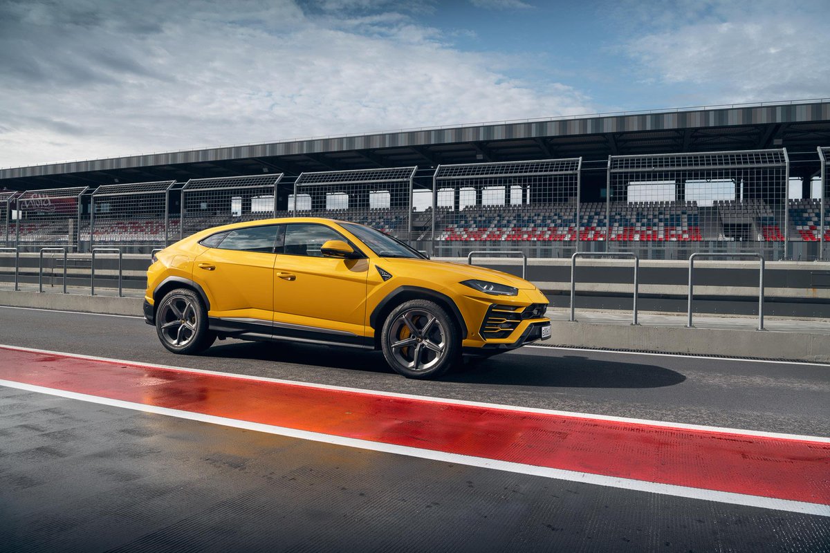 LamboClubGlobal's tweet photo. Carefully designed to allow the guests to put the #Urus exceptional handling and performance to the test, the route offered a wide range of road conditions, from fords and mountain passes to highways, off-road tracks, and the bends and chicanes of the new Igora Drive racetrack https://t.co/J1iQreSylJ