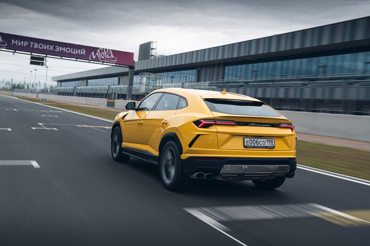 LamboClubGlobal's tweet photo. Carefully designed to allow the guests to put the #Urus exceptional handling and performance to the test, the route offered a wide range of road conditions, from fords and mountain passes to highways, off-road tracks, and the bends and chicanes of the new Igora Drive racetrack https://t.co/J1iQreSylJ