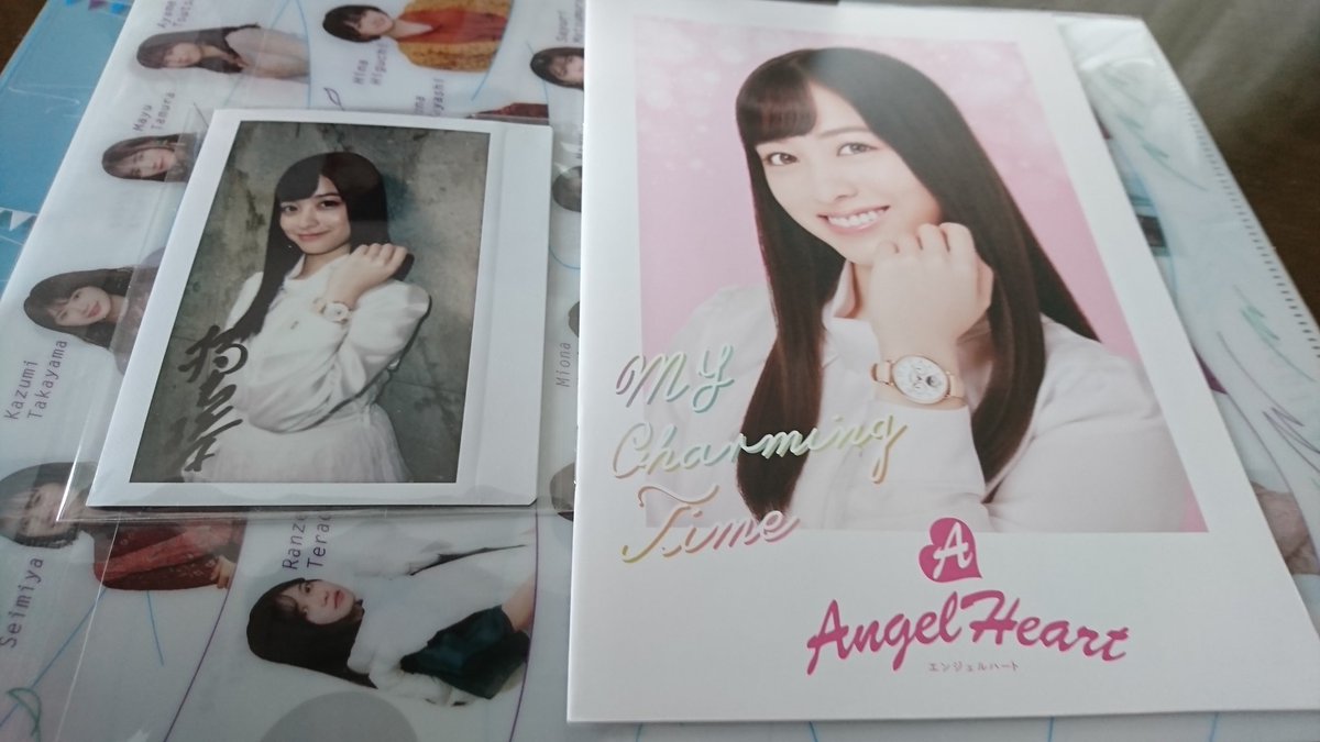 先程、郵便物開けたらなんと橋本環奈ちゃんの直筆サイン入りチェキが