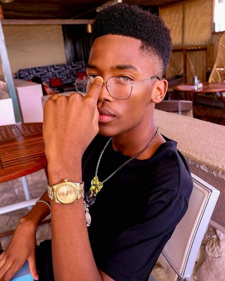 official_LLD's tweet photo. A happy birthday to the #glocktalk hitmaker, @thabiso_teazy ๐๐๐๐พโค
IG:https://t.co/zVZglAkIpm https://t.co/AaRE106R5p