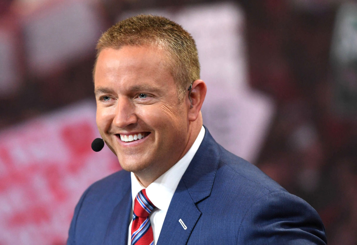 ESPN star Kirk Herbstreit to call Clemson Ohio State from home after getting COVID
