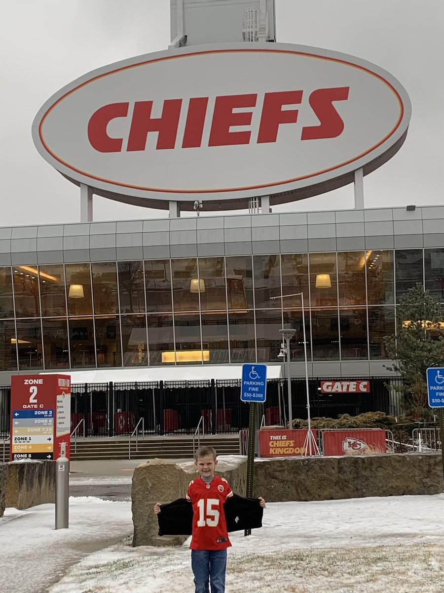 CurtPlotner's tweet photo. This boy is the biggest ⁦@PatrickMahomes⁩ and ⁦@Chiefs⁩ fan.  A little snow and ice wasn’t going to keep him from visiting Arrowhead for the first time today.  #ChiefsKingdom https://t.co/gtmsxycGxn