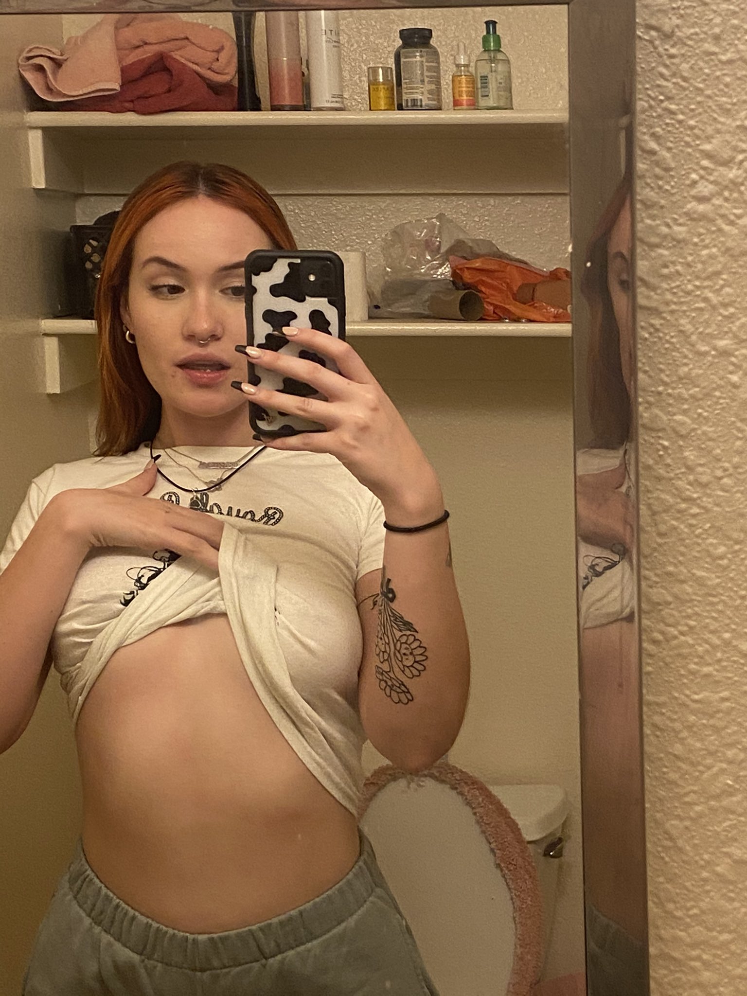 mena on X: boob t.coAQLDCALQpf  X