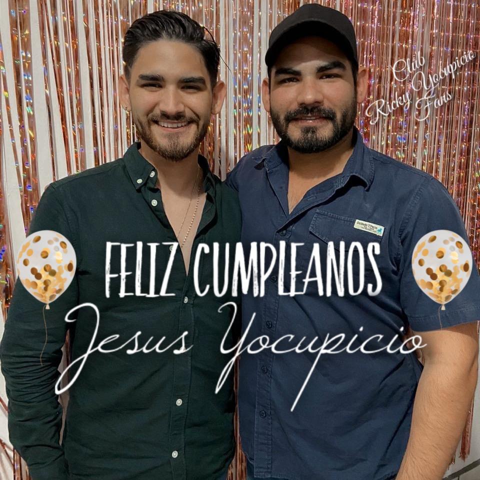 loregamboaa's tweet photo. Feliz cumpleaños a @jmyocupicio de parte de todo el #CRYF te decíamos lo mejor ! 🤩 Que disfrutes de tu día! Y que sigues cumpliendo muchos años más ! ❤️ Dios te bendiga siempre 🙏🏻
@Rickyocupicio 
@rickyocupiciofc   
#HappyBirthday 
#CRYF https://t.co/05VxVZYIrC