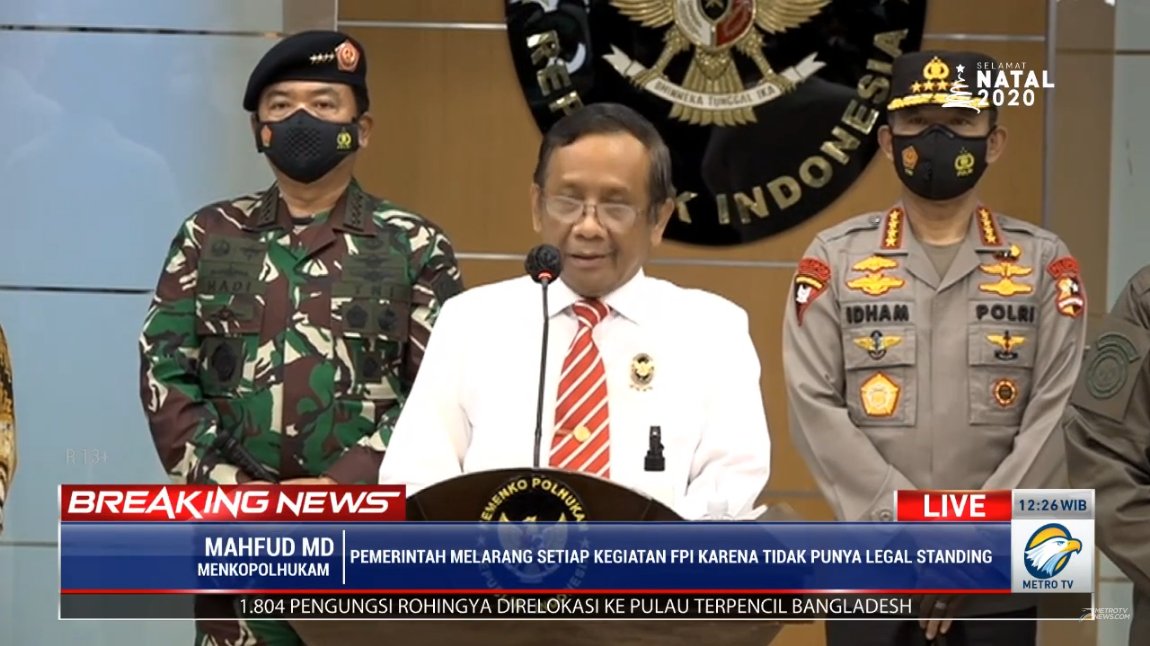 Metro_TV's tweet photo. #BreakingNewsMetroTV
Mahfud MD: Berdasarkan undang-undang dan Putusan MK no. 82 PUU 11/2013 per tanggal 23 Desember 2014, pemerintah melarang aktivitas FPI. Karena FPI tidak punya legal standing, baik sebagai ormas maupun organisasi. https://t.co/uLVzNFqeBw