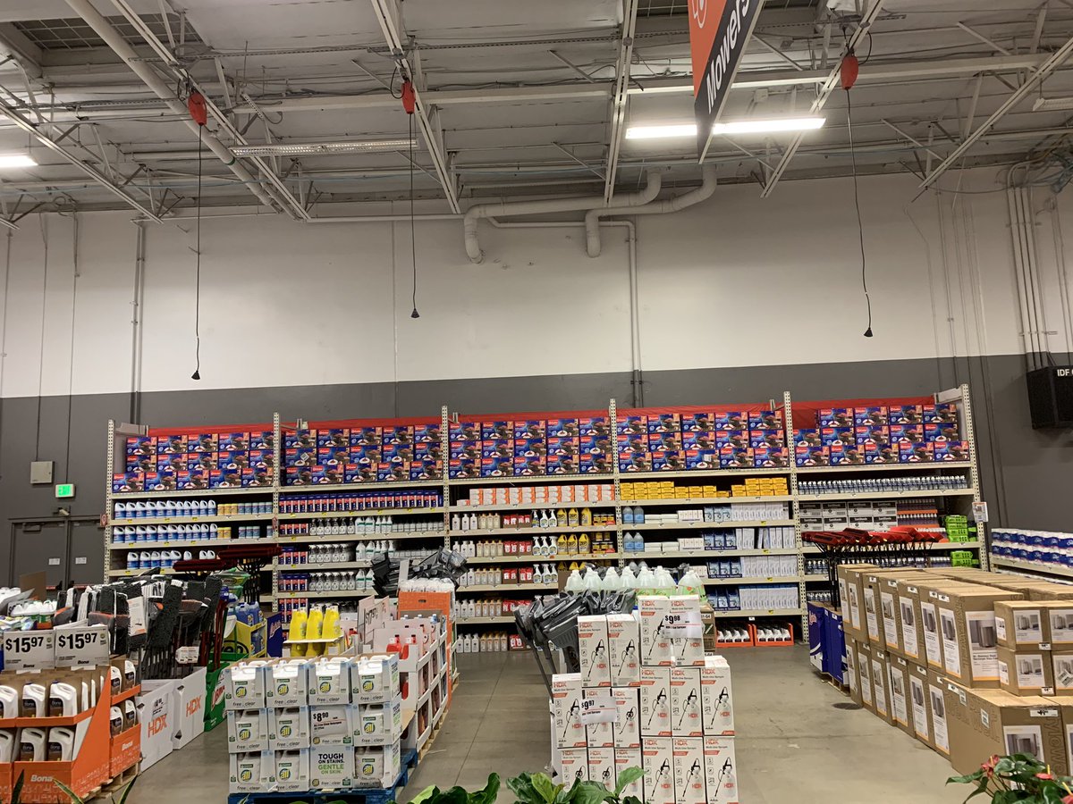 CarlosH_TC1013's tweet photo. Redlands seasonal Areas loaded and ready for customers!!!! Redlands Strong!!! @CarlosH_TC1013 @josephgarciathd @Crippen1026 @DonnaDthd1013 @luis54912241 https://t.co/PHQbC15L4H