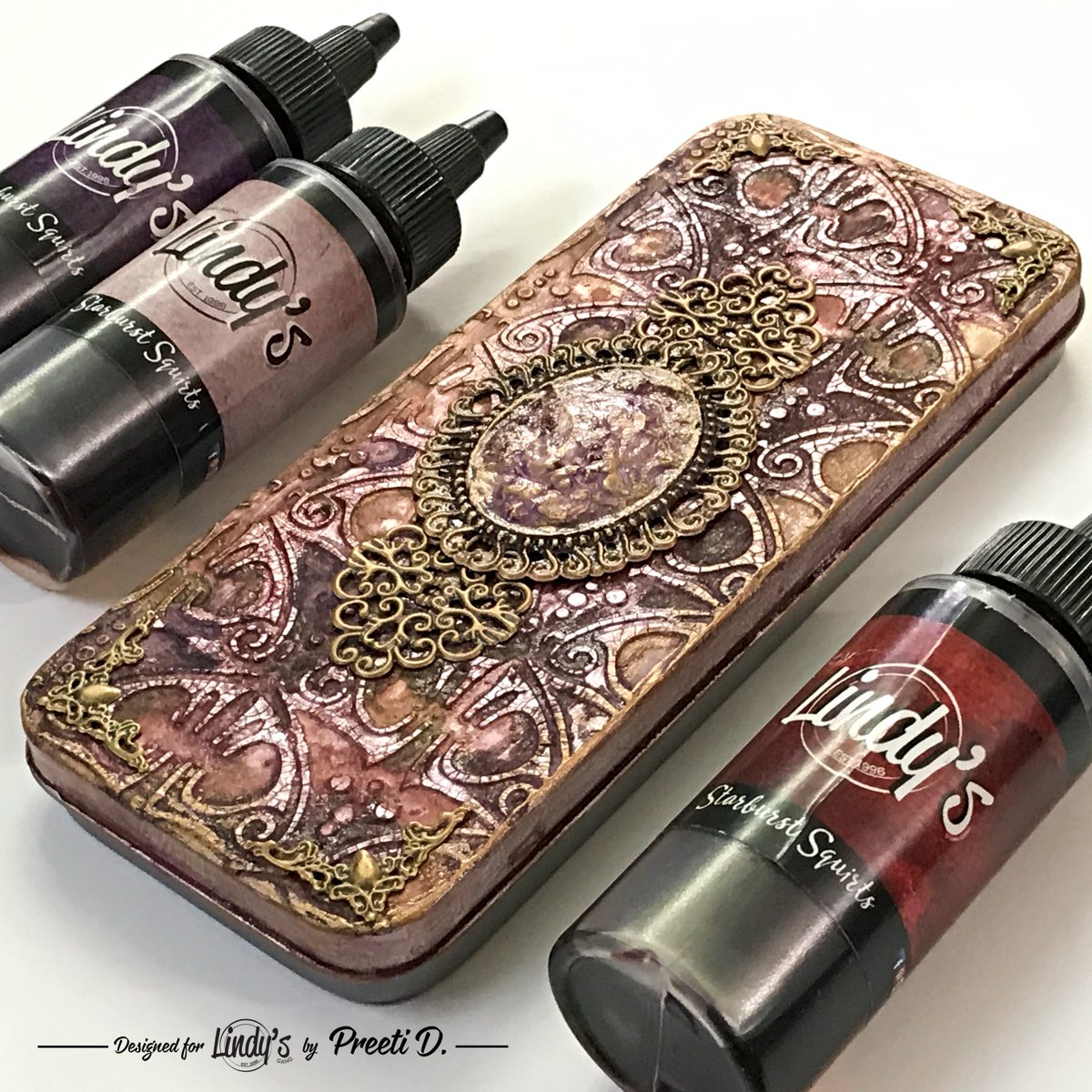 dutt_preety's tweet photo. Altered Tin Boxes. Tutorial- https://t.co/IXrNI2lF04 #lindysgang #alteredart #mixedmedia #crafting #ink #paint #create #blogging #blog #Tutorials #crafts #craft #art #artists #artistsontwitter #creativity #texture #stencil #vintage #ornate #box #diy #painting https://t.co/VlrkjoY1k5