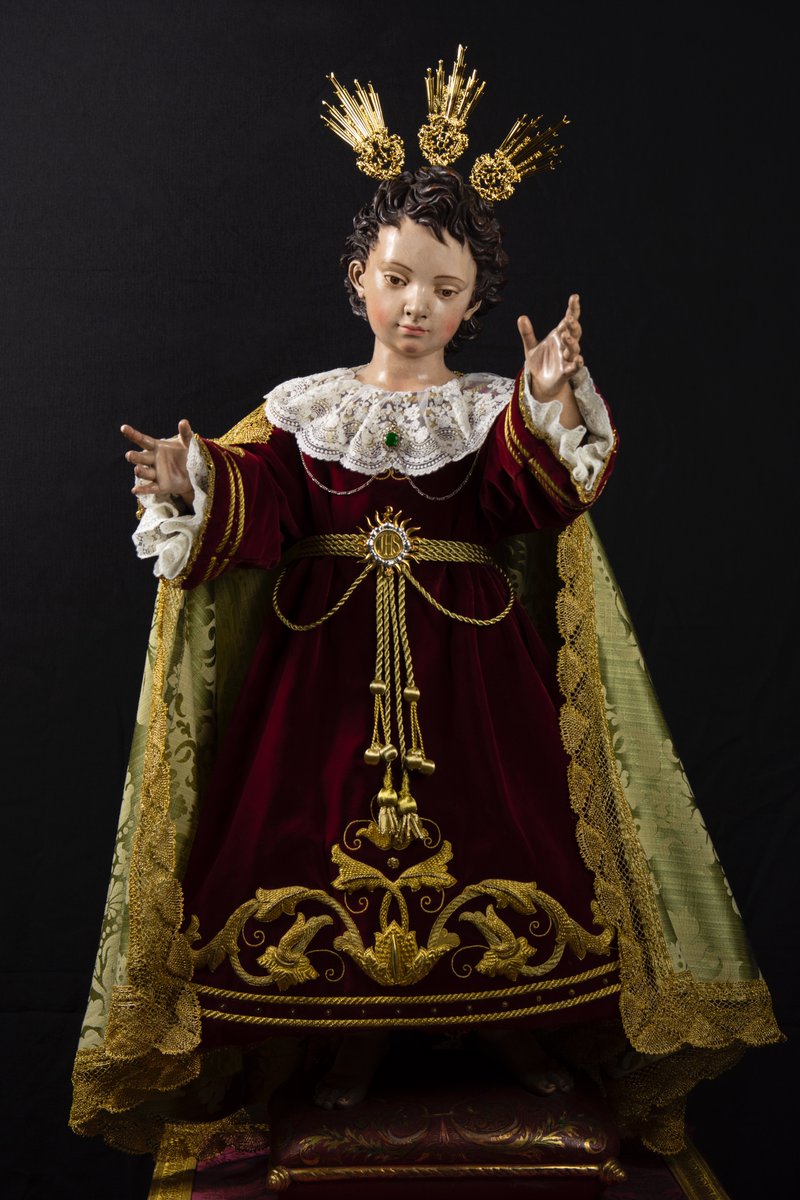 VeraCruzMo's tweet photo. VESTIMENTAS | El Dulce Nombre de Jesús ataviado para sus cultos

El Dulce Nombre de Jesús, ha sido ataviado para los cultos de 2021 por su vestidor, N.H.D. Antonio Ruiz Blanco.

📸 Adrián Ramos

#SomosHermandad https://t.co/WTORWbEEvE