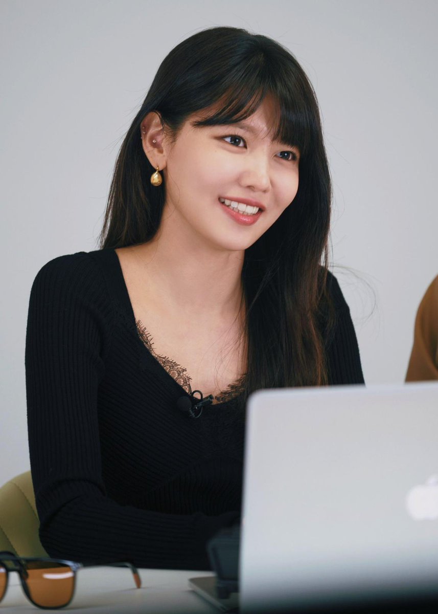 johnshearts's tweet photo. choi sooyoung <3 https://t.co/S3gvxv0lDW