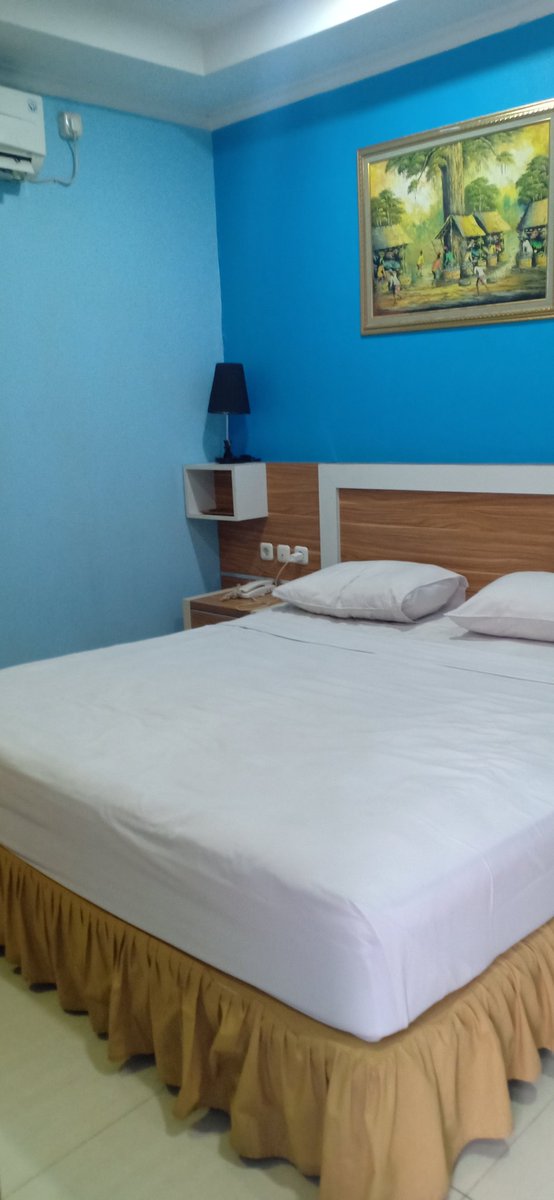FerryGu60731423's tweet photo. Bagi yang mau pijat sudah ada tempat,https://t.co/ZHT3F8VR3i https://t.co/T5UY4Do6rn