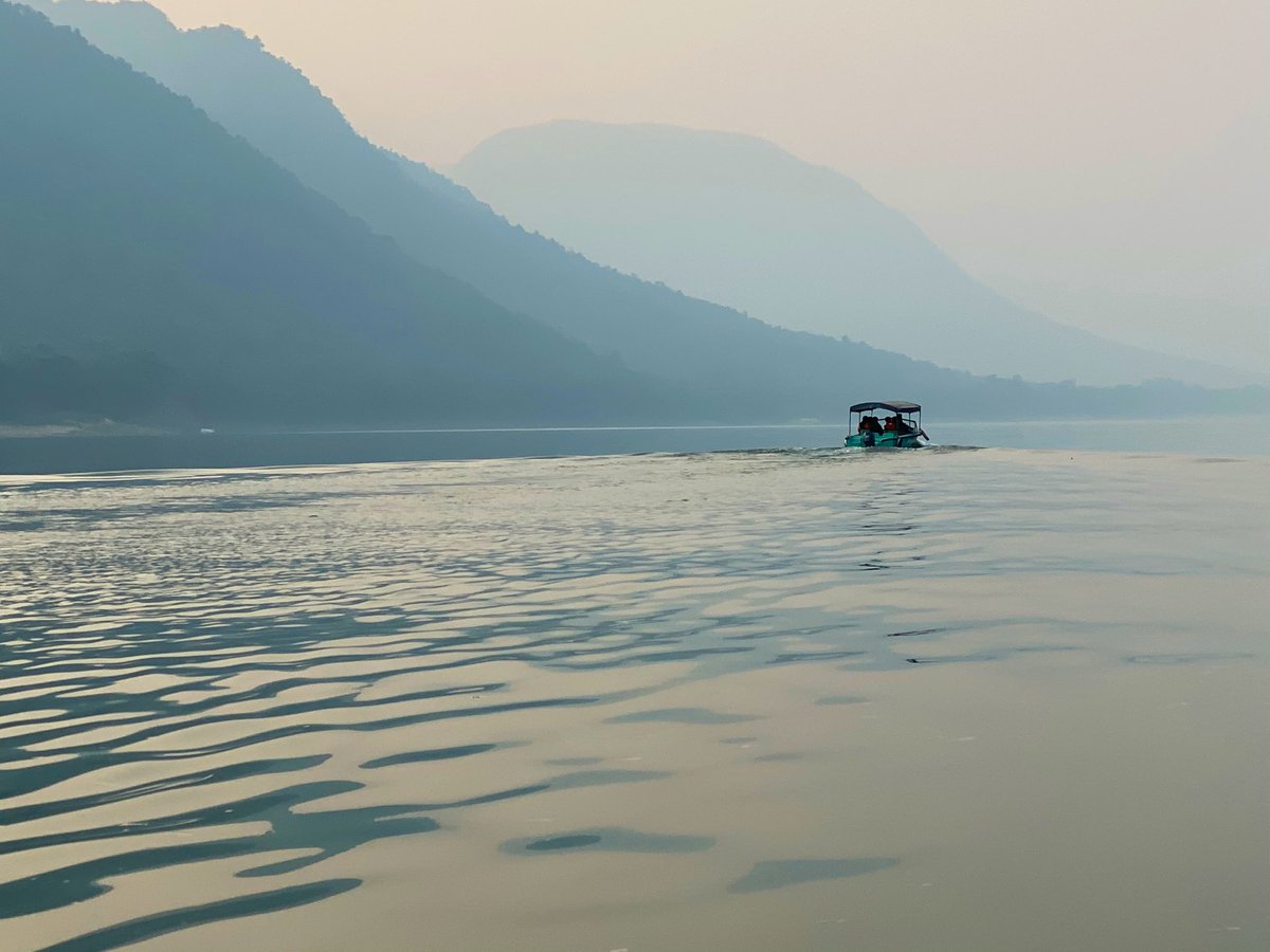 Boated in the mighty waters of Satkosia gorge!! It’s so beautiful to see the river Mahanadi cutting through the eastern ghats(of mountains)!!   #EcoretreatOdisha  #Satkosia  #Odisha