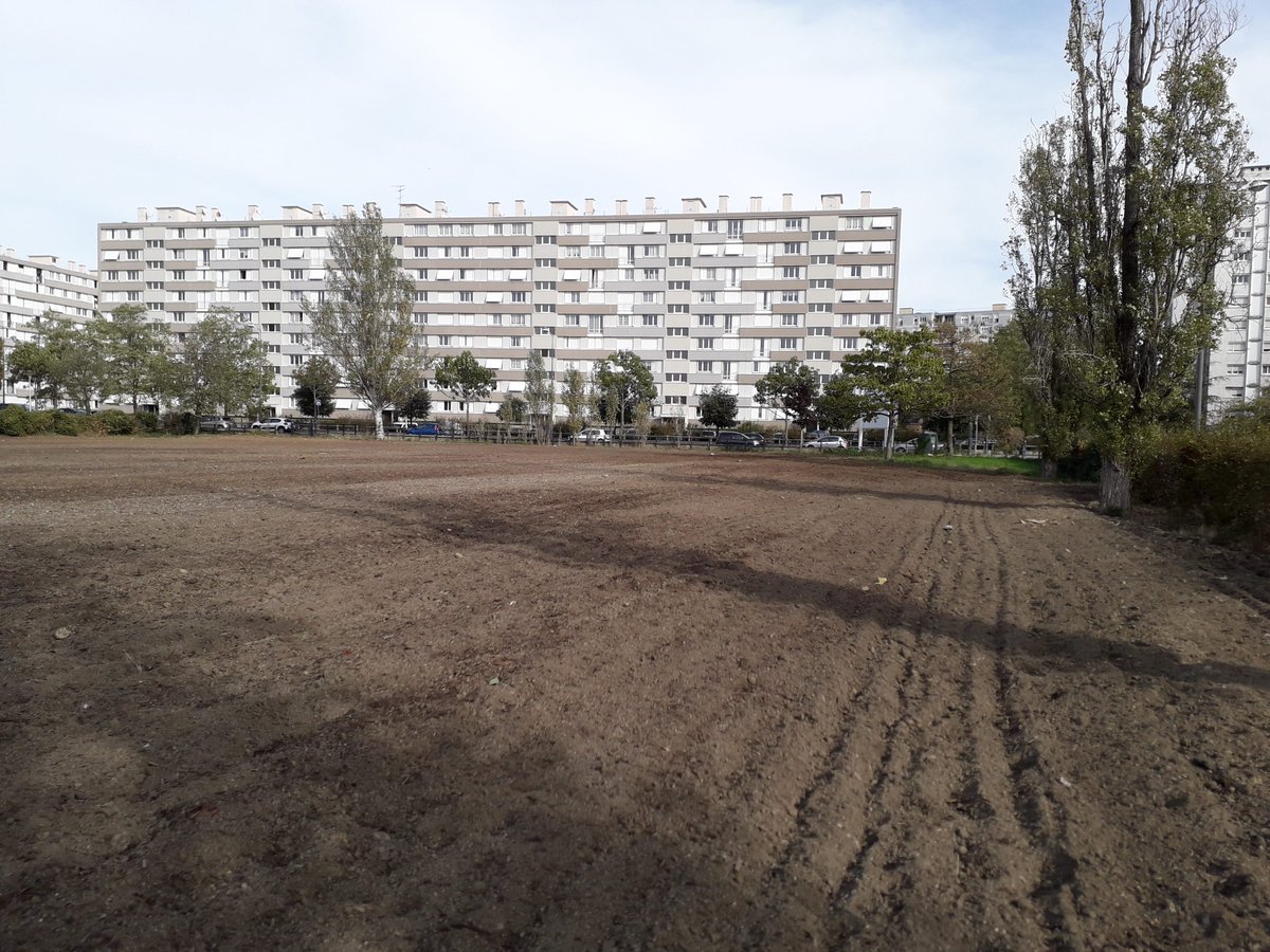 SCE_keran's tweet photo. Sce assure 1 mission de #maitrisedœuvre complète avec mission d’Ordonnancement, Pilotage et Coordination pour la réalisation d'1 #fermeurbaine sur la commune de Pierre-Bénite 🏙 Une livraison prévue en février 2021 pour 1 lancement au printemps. + d’infos https://t.co/zk1uBLjNVb https://t.co/t2bDLLyZAR
