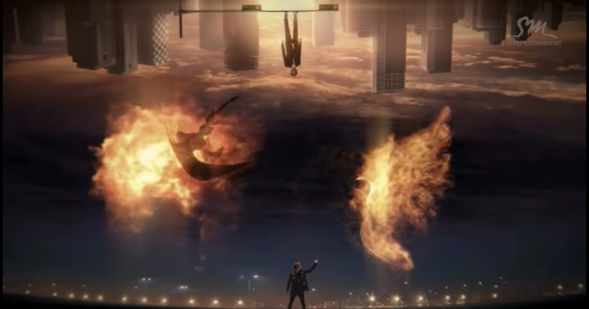 tamquamexo's tweet image. จะเล่าความขนลุกของ History, MAMA และ What is love ซึ่ง 3 เพลงนี้มีความทับซ้อนกันมาก โดยจะเป็นการเปิดจักรวาลที่ยิ่งใหญ่ของ EXO การเล่าถึงตำนานอันเก่าแก่ จุดเริ่มต้นของการเกิด Parallel world รวมไปถึงการเกิด Eclipse ซึ่งจะมีผลต่อ EXO โดยตรง