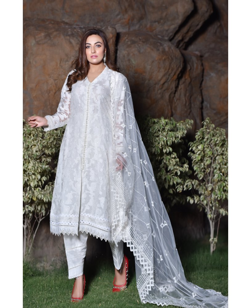 mabsy76's tweet photo. 👗White Orchid- White Ready to Wear Khaadi Net Peplum &amp; Trouser
👗This Contemporary Dress Is Enhanced with Embroidered Lace Detailing.
Visit plz: https://t.co/oCneUFnnRX
.
#HappyNewYear2021 #aeezauk #christmas2020 #luxurypret #unitedkingdom #onlineshopping #gugudan https://t.co/WRbASts67E