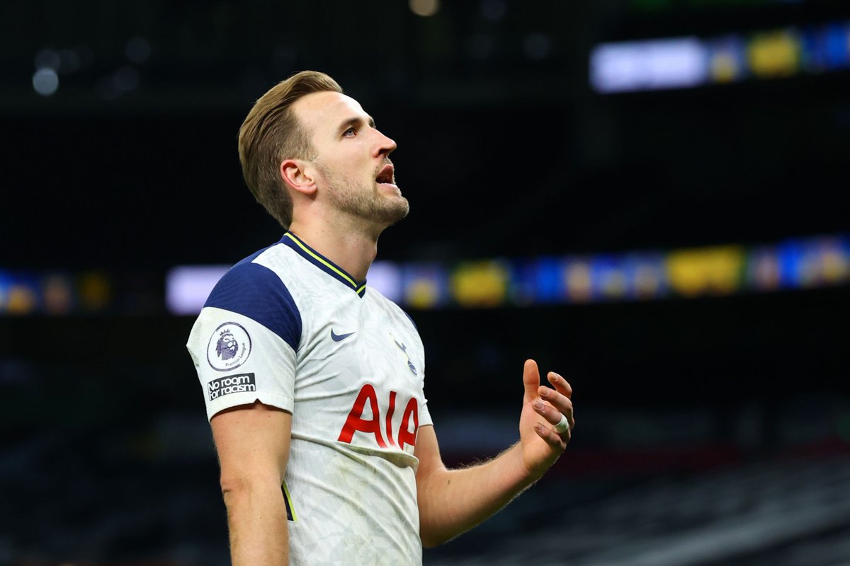 LimbzHQ's tweet photo. If Harry Kane scores first against Fulham today we’ll giveaway a PS5 or an Xbox Series X. 🎮😍
⠀
Retweet and follow us to enter! 🤞 https://t.co/hK6dAXQKpG