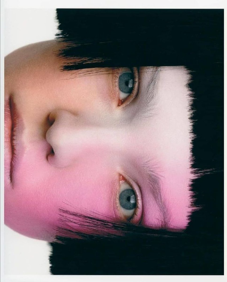 Sasha 🤍 <a href="/sashaluss/">Sasha Luss</a> photography by <a href="/kharatyan/">Edgar</a>.p  styled by <a href="/katetabakova/">Katerinka Tabakova</a> hair @kolya_rish mua <a href="/tochilova/">Anastasiia</a> special thanks to @aslanbekmusic