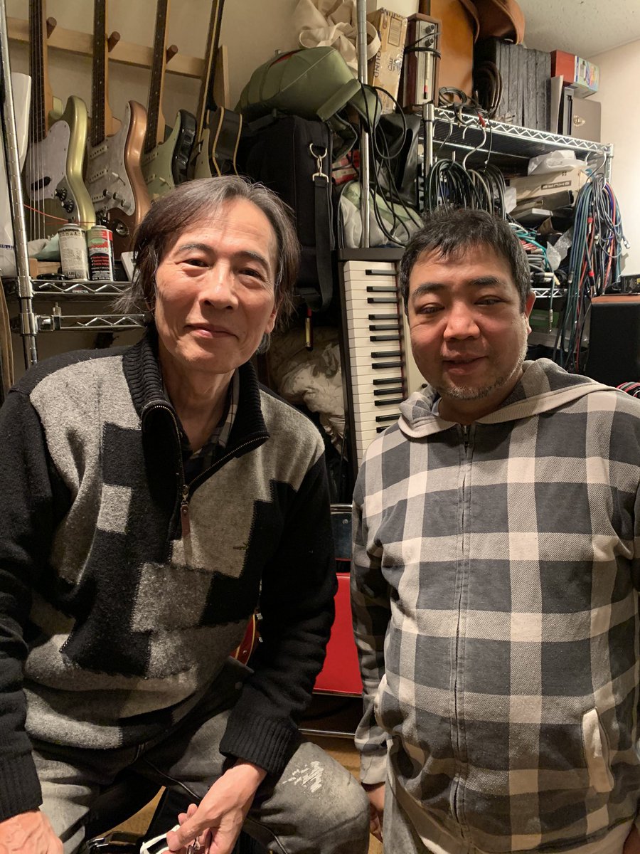 Sugarspector機材男塾女塾総長 本年最高の仕事納め 鈴木茂さんレコーディング 麻酔明けで顔浮腫みまくり笑 いやー最高のトラック録れたっす 終わり