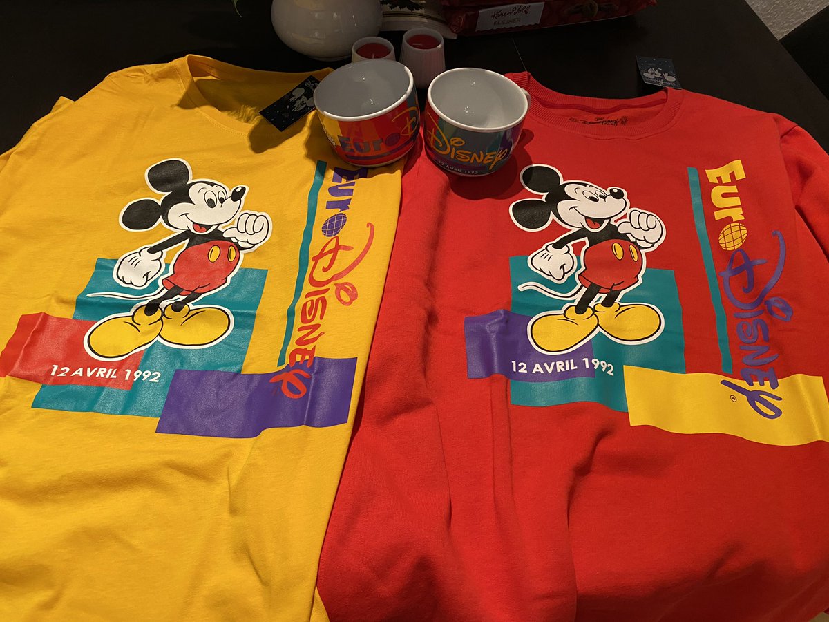 Finally got my EuroDisney merchandise 😄👏

Thanks to <a href="/The_Theme_Scene/">The_Theme_Scene ⛔</a> I was able to get it to Denmark 😄
