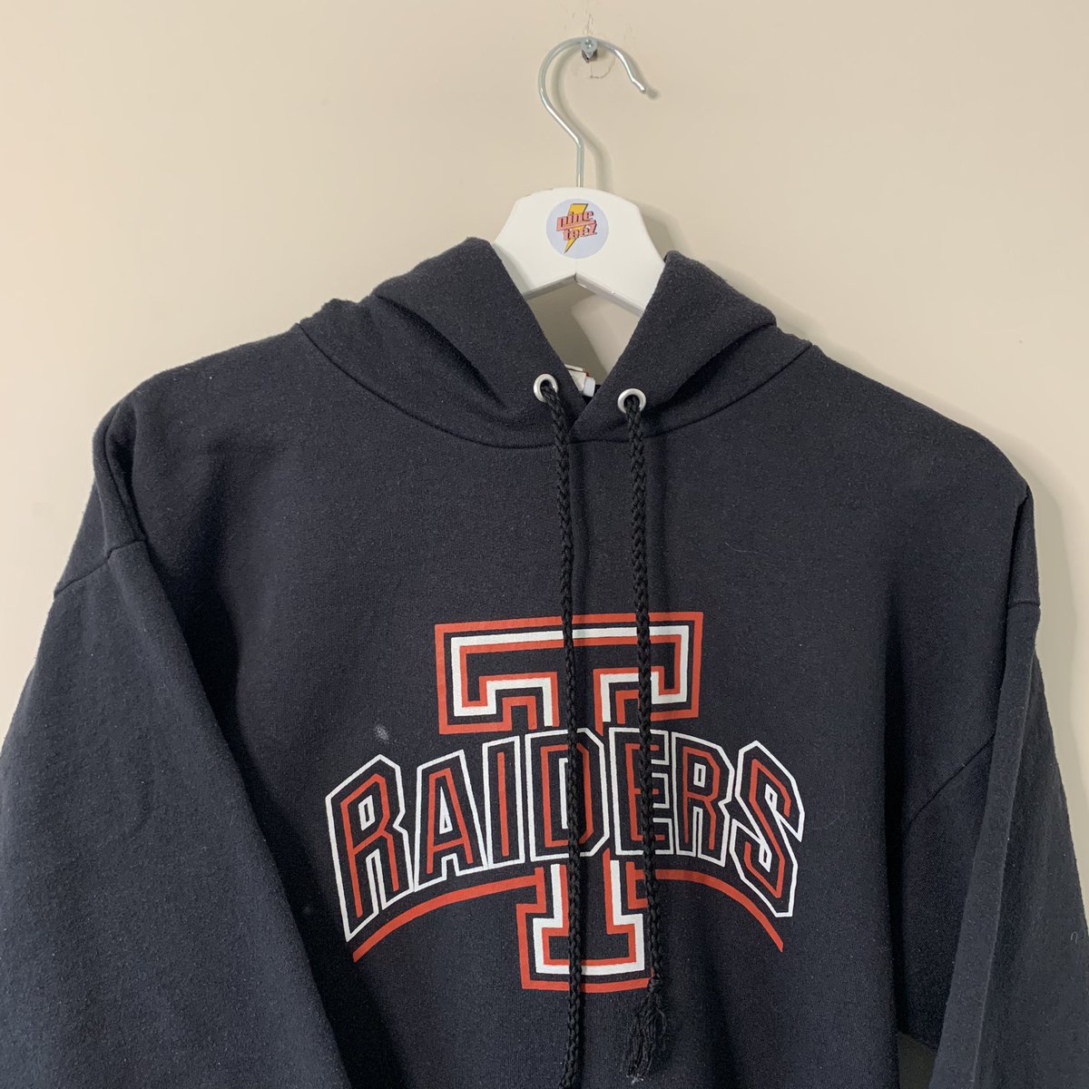nineteezretro's tweet photo. Our new drop is now active https://t.co/QCaWh6euww ✨ https://t.co/py05r2vjOg