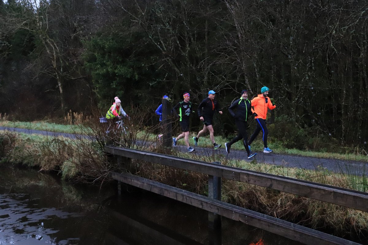 thewateredge's tweet photo. Penultimate day for @Liamcox2017 and very tricky conditions again with a hard frost overnight. Battlebridge start again but will not be doing the full way in on the Boardwalk in Drumshanbo, will be staying on the gravel tracks #12marathonsofchristmas #leitrim #ireland #blueway https://t.co/2LmItUYYpN