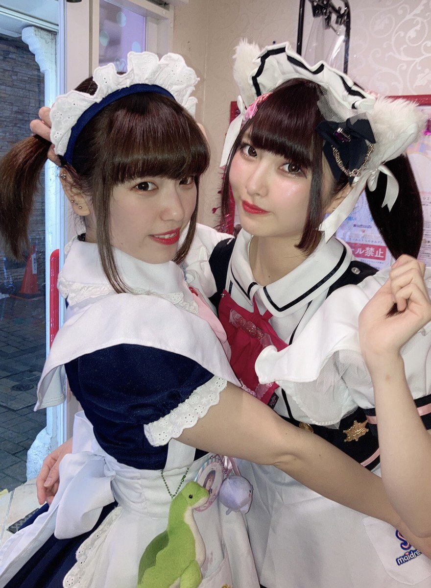 めいどりーみん 公式 No 1 メイドカフェグループ على تويتر めいどりーみん 新宿東口 今日のお月様はポニーテール納め 年の瀬にめいどりーみんで最後まで盛り上がりませんか お待ちしております 撮影時のみマスクを外しています Maidreamin 新宿