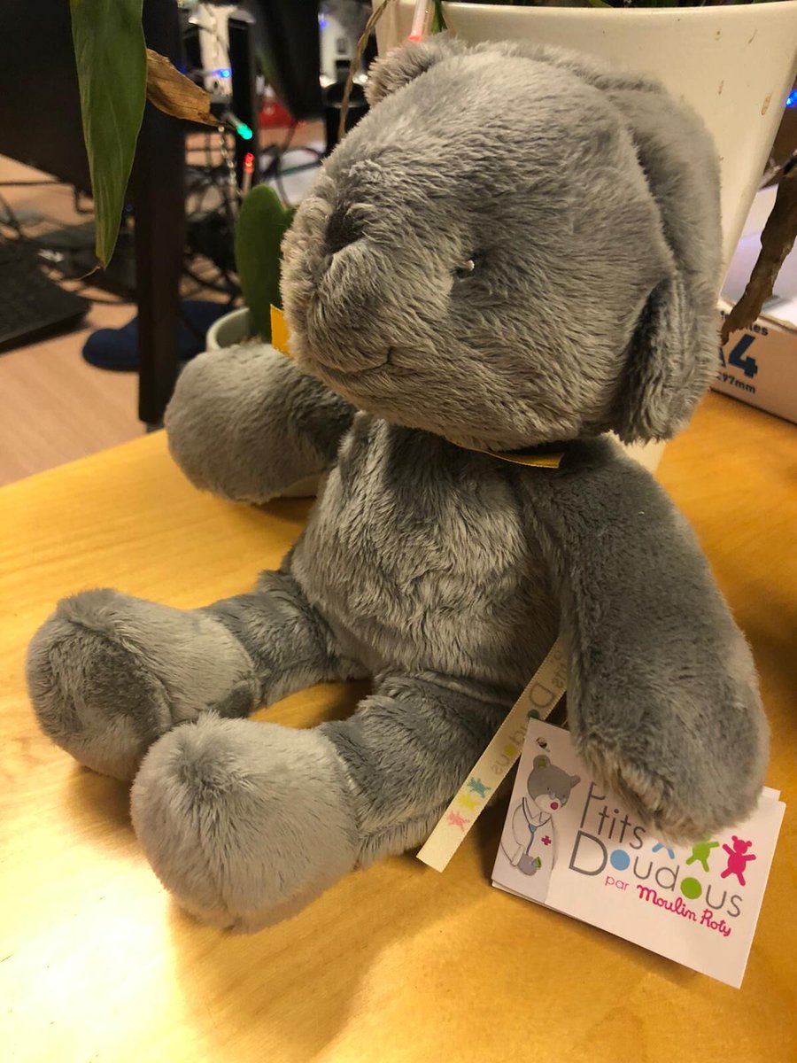 Expertime's tweet image. A travers le Programme #ShareAI initié par Microsoft, nous soutenons l&apos;association Les P&apos;tits Doudous qui améliore le bien-être et réduit l&apos;anxiété des enfants par le jeu et le numérique avant une opération. Avec le don d&apos;Expertime 80 doudous vont être offerts aux enfants opérés.