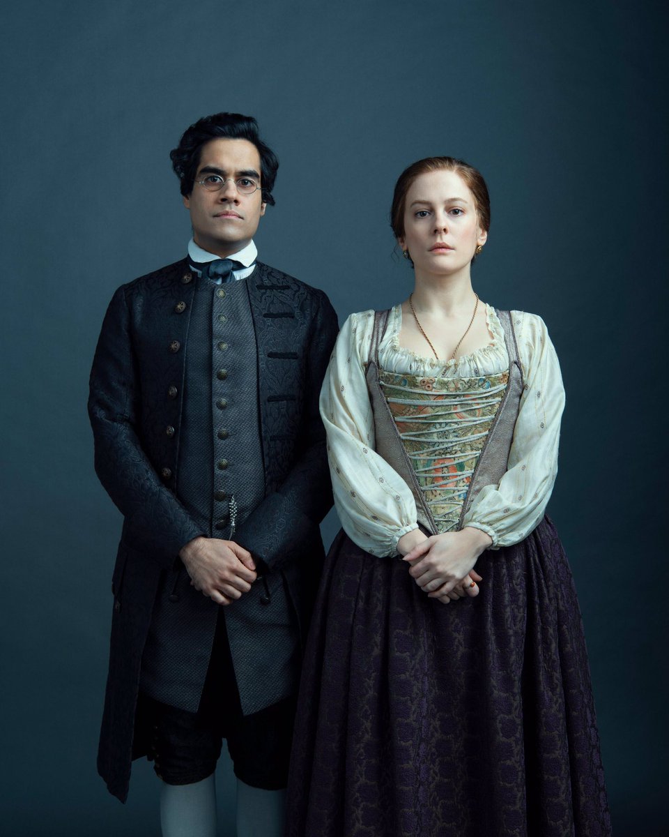 sacha_dhawan's tweet image. Huzzah! To my friends and family in the 🇬🇧 #TheGreat will be on @channel4 this January! Tune in at 9pm on Sunday nights from 3rd Jan or stream on All 4!! 
👑🥳👸😍