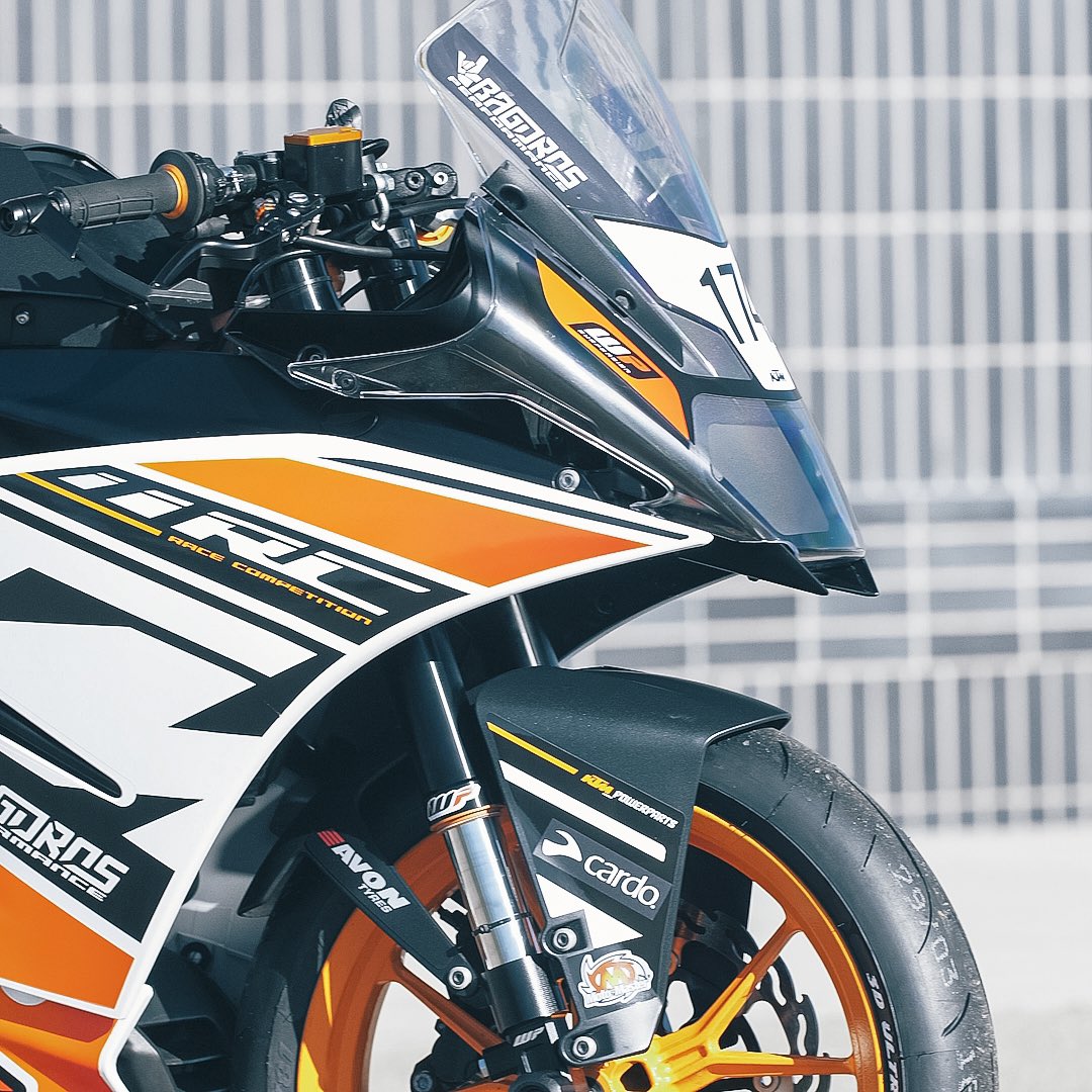 My 2021 KTM RC 390 is out now. Complete overhaul 👉 bit.ly/upgradedKTMRC3… #ktm #rokbagoros #motorcycles