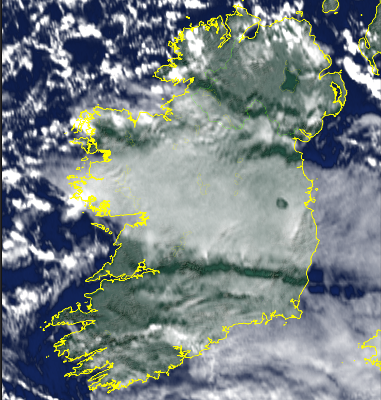 MetEireann's tweet photo. Fallstreak hole spotted by a member of staff, Dónal Black. Photo taken today near Santry, Co. Dublin. It happens when the supercooled water droplets in the cloud freeze and form ice crystals that become too heavy and fall out of the cloud leaving a hole. https://t.co/1A0KBVGAgZ https://t.co/g0m7mFU2Ec