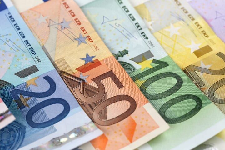 The Dutch Cabinet has earmarked an additional 3.7 billion euros to top up the various economic support packages. #Coronacrisis 
koppelservices.com/supplementary-…