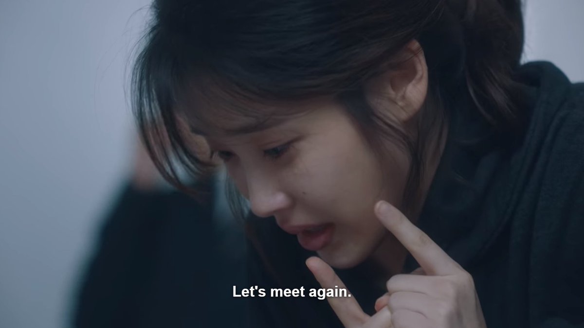 Jian signing while crying for halmeoni just broke me. “Grandmother, I was so happy that I had you by my side. Thank you for being in my life. Thank you for being my grandma. Thank you. Let’s meet again, okay? Let’s meet each other again.” 