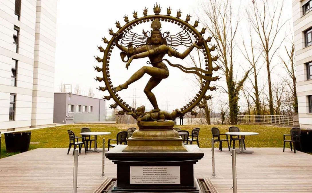 Nataraja, the king of dance, the Cosmic dancer, holds the damroo in his left upper hand, from whose sound Srishti happens. The Nataraja murti at CERN!