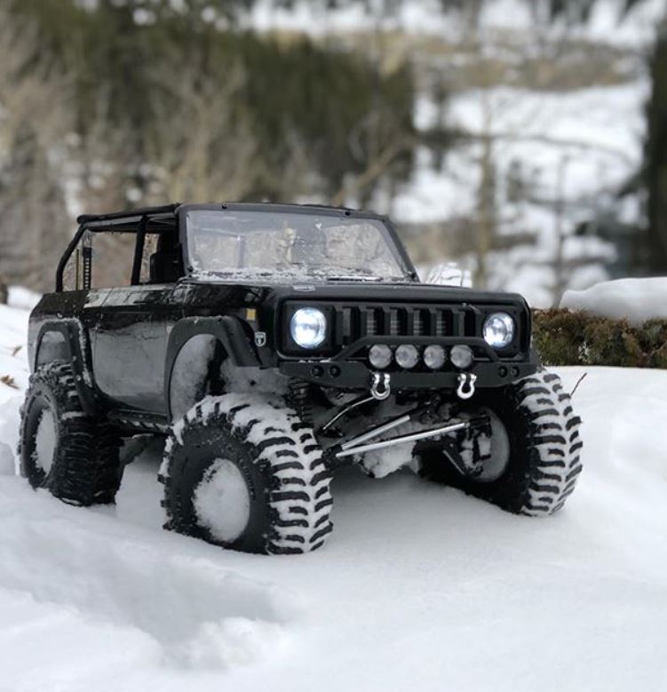 RedcatRacing's tweet photo. Let it SNOW, Let it SNOW, Let it SNOW.
Trekking through the snow in the Redcat Gen8 AXE - 1:10 Scale brushless crawler.
https://t.co/rQqeKajTez
#Gen8AXE #Gen8Nation #RCRGen8 #IHScout #Redcat #RedcatCreations https://t.co/739XnjTcpu