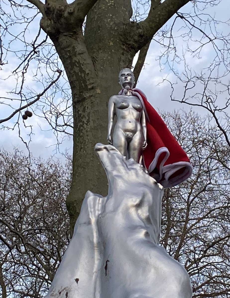 Mary Wollstonecraft has gained a lovely red cape...