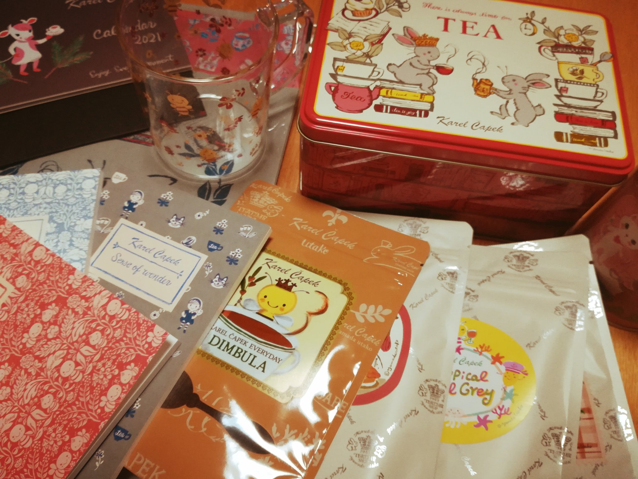 画像 昨日カレルチャペックの福袋届いた 紅茶大好きだから飲むの楽しみ しかしノート3冊もいらんよなぁ T Co K4degqsobs まとめダネ 画像 昨日カレルチャペックの福袋届いた 紅茶大好きだから飲むの楽しみ しかしノート3冊もいらんよなぁ T Co K4degqsobs まとめダネ