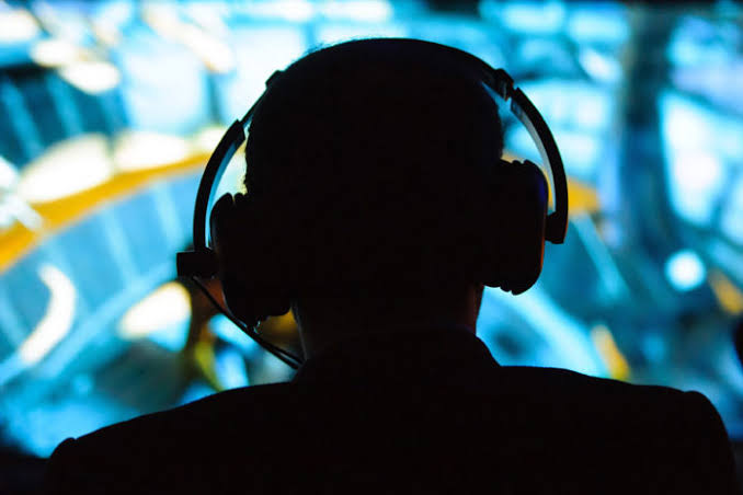 10 Mysterious Music Cases (Thread)On this thread it will focus towards the unknown and mysteries of music that we might not know the lurk of origin behind it or what happened. Let's get it on.