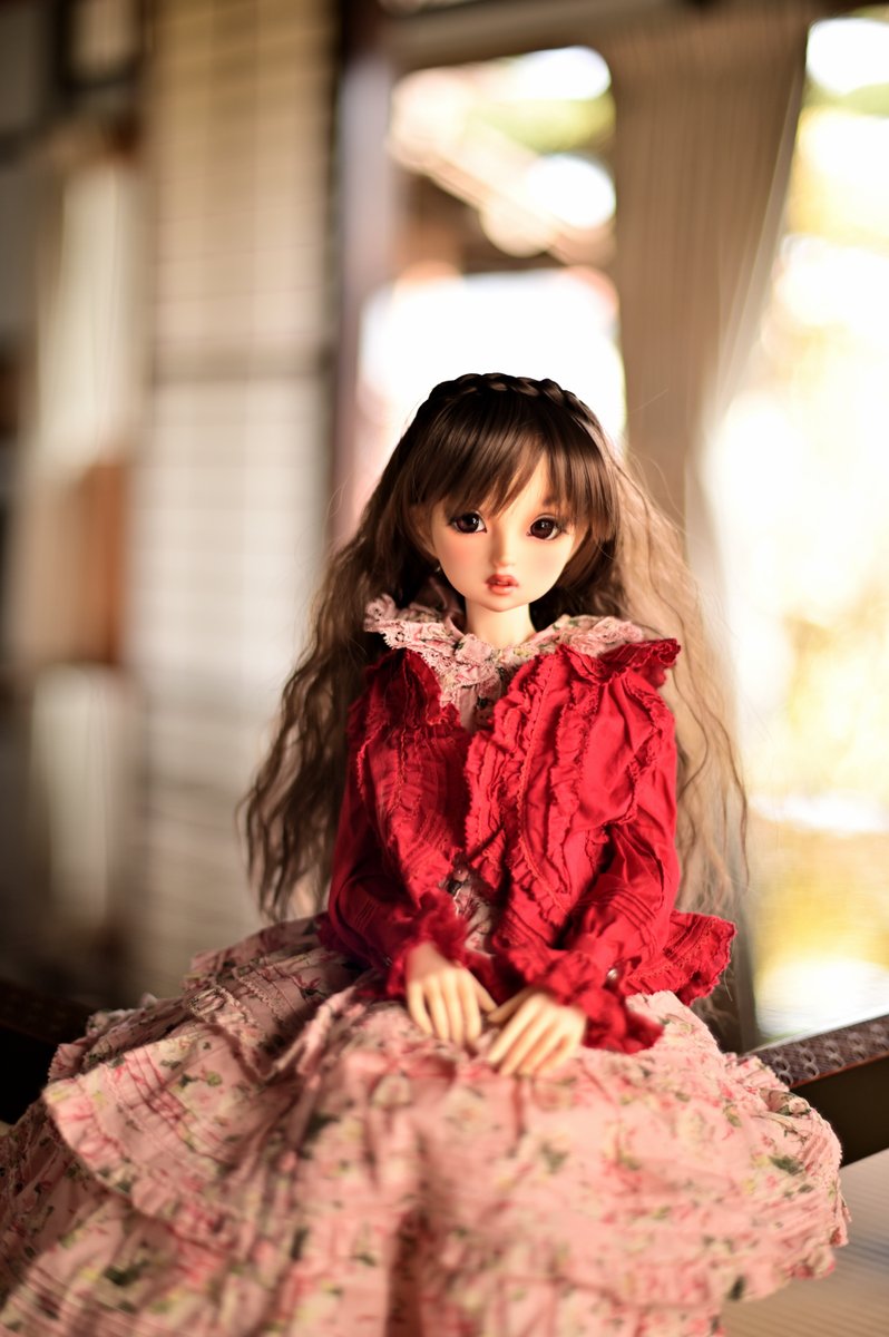 LBerrydol's tweet photo. #2020年自分が選ぶ今年の4枚 

今年はコロナが騒がれはじめてから殆ど写真を撮っていない。 
いつも同じ場所に撮りにいってる為に自粛 
次第にお人形が被写体から部屋の飾り物へと変化していった。。。 
来年はもうちょっと暖かくなったらまたいつものところに撮りに逝きたい。 https://t.co/LQ37a2EjxF