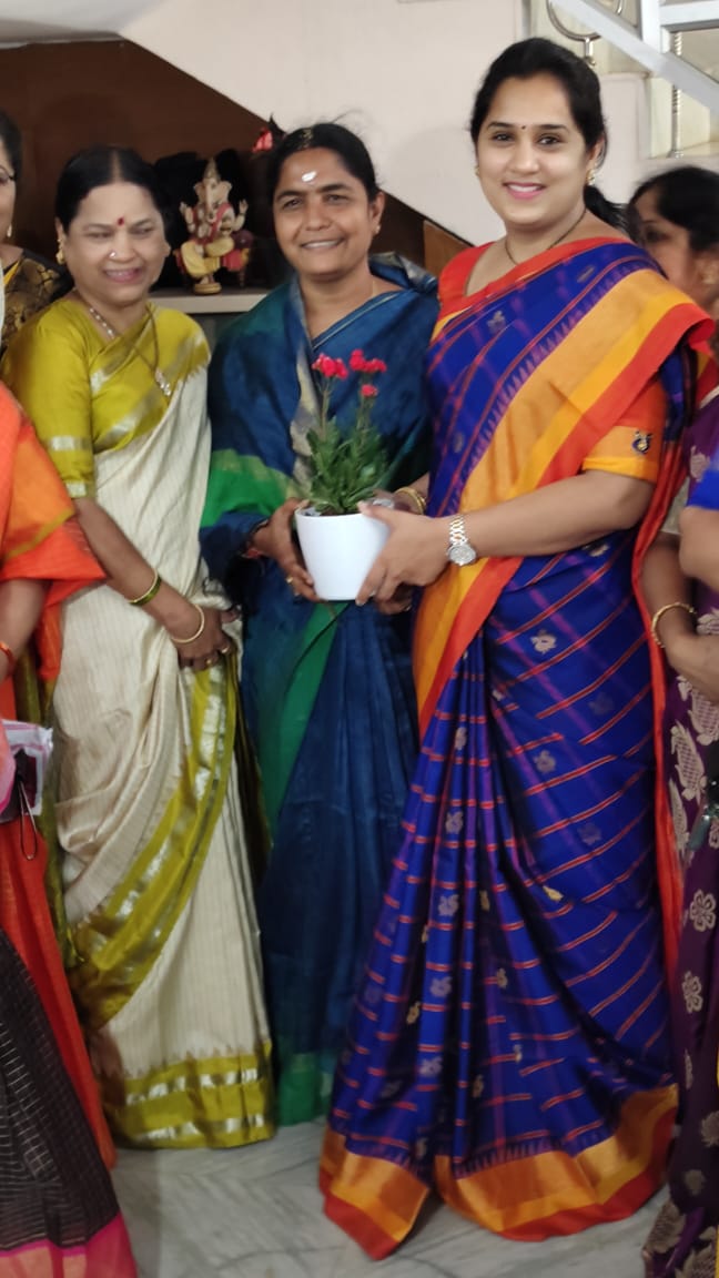 AdarshSindhu's tweet photo. Congratulated the newly appointed Telangana State Women's Commission Chairperson Smt. Sunitha Lakshma Reddy @sunitavakiti garu today along with Yadammagaru,ZPTC&amp;MPP(Ptc),MC's(Tellapur &amp; Bollaram) corporator pushpa garu and AMC chairperson(ptc) @KTRTRS @TelanganaCMO

#womenpower https://t.co/1HqmDHy981
