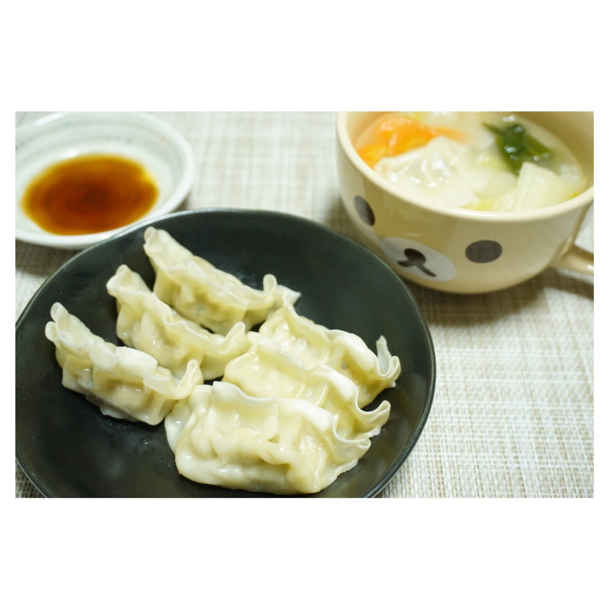 そると 無言フォロー大歓迎𓈒 𓂂𓏸 マルシンハンバーグ 公式 さま Marushin Foods より マルシンハンバーグ 宇都宮餃子シリーズ のセットを頂きました 餃子3種は夕飯に 水餃子の白湯スープがとても美味しかったです 家族からも好評で そると 無言フォロー大歓迎𓈒 𓂂𓏸 マルシンハンバーグ 公式 さま Marushin Foods より マルシンハンバーグ 宇都宮餃子シリーズ のセットを頂きました 餃子3種は夕飯に 水餃子の白湯スープがとても美味しかったです 家族からも好評で