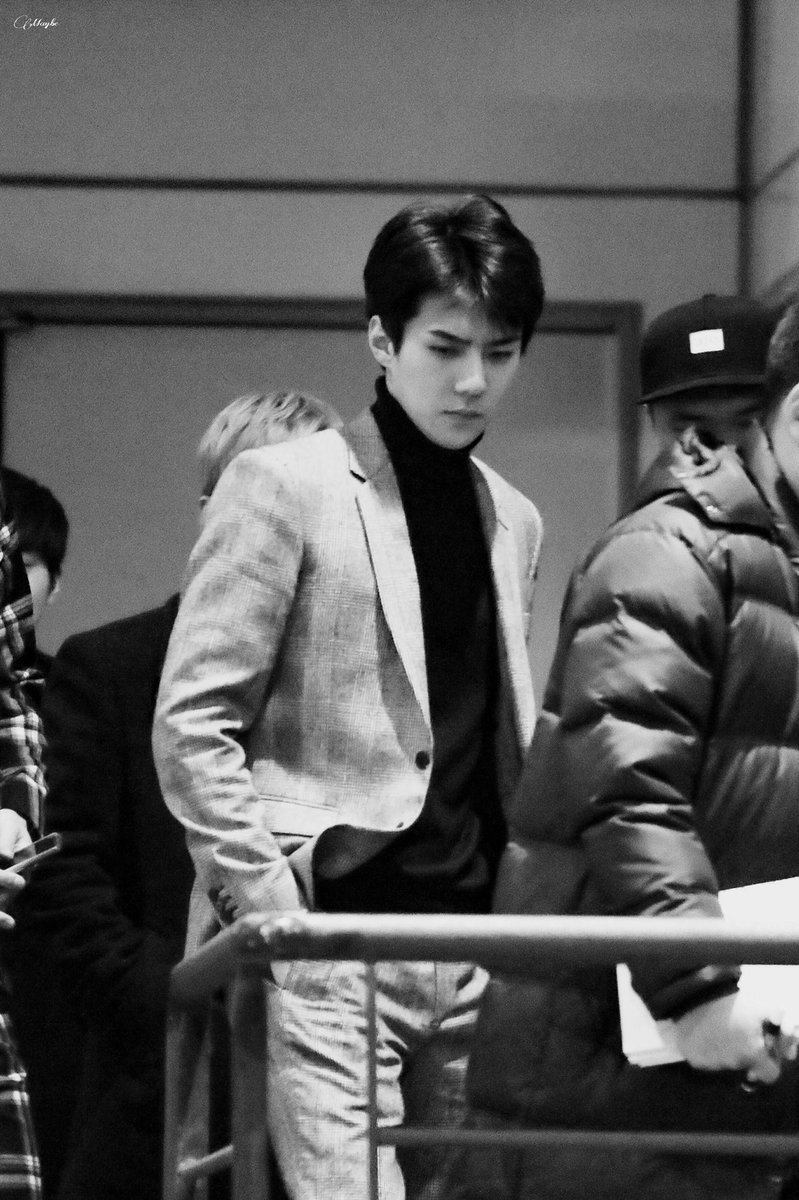 sehunpicture's tweet photo. #세훈 #SEHUN https://t.co/1bulxn99Cf