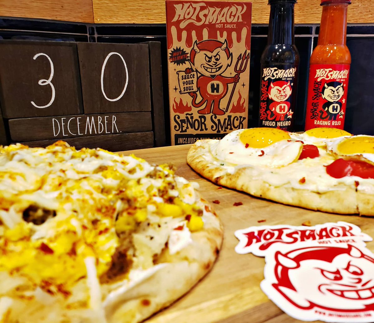 MileHighPopHunt's tweet photo. 33/347 🔥 #hotsmackhotsauce #ragingrojo #fuegonegro #senorsmack #breakfastpizza #giveyourtoungeatingle #funmakerinc https://t.co/eLwQ95WAhs