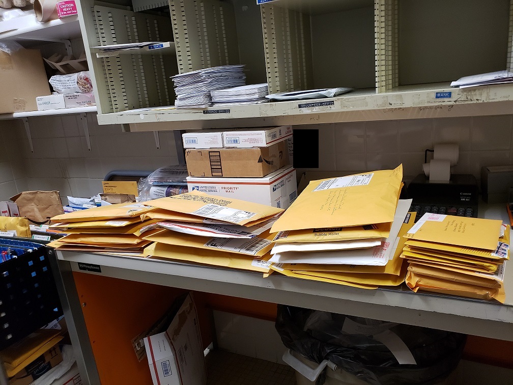 MIVeteran's tweet photo. What a tremendous response to our call for holiday cards for the members of our Michigan Veteran Homes! A huge THANK YOU to the hundreds who took time out of their holiday to make a veteran smile during these challenging times! #MakeAVetSmile #DoingMIPart https://t.co/GqhVKDMgXq