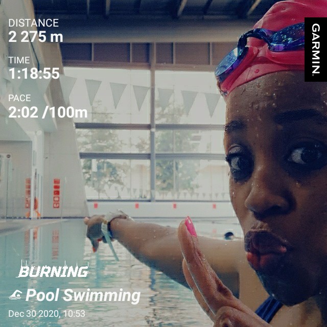 ocrgirl_emjeezy's tweet photo. Face Fear:  If you never TRI you"ll never know 💙
.
[2km swim 🏊🏽‍♀️ + 15km Ride🚵‍♀️ ]

#wednesdaymiles  
#swolf #swimbikerun #girlswhoswim #swimminggirl  #trigirl #blackgirlswhotri  #rideyourbike #bikegirl  #cyclingwithTumiSole #cyclinglife #goals #beat2020 #consistencyiskey https://t.co/74SfdfiROR